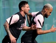 开云-梅西巅峰对决，内马尔与40激战法国队分钟，连败胜负难料！的简单介绍